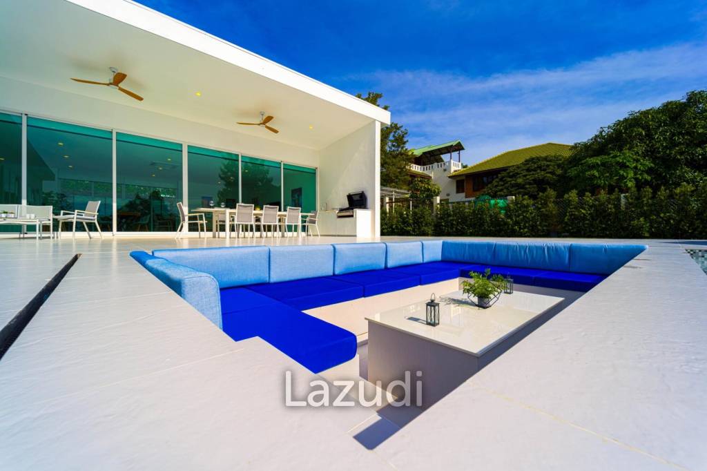 Luxurious 4-Bed Villa on 1,250 sqm Land in Palm Hills Golf Club, Hua Hin