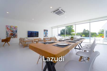Luxurious 4-Bed Villa on 1,250 sqm Land in Palm Hills Golf Club, Hua Hin