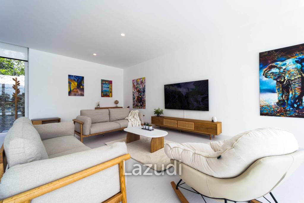 Luxurious 4-Bed Villa on 1,250 sqm Land in Palm Hills Golf Club, Hua Hin