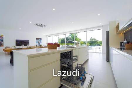 Luxurious 4-Bed Villa on 1,250 sqm Land in Palm Hills Golf Club, Hua Hin