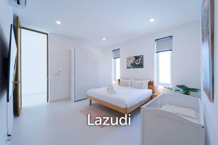 Luxurious 4-Bed Villa on 1,250 sqm Land in Palm Hills Golf Club, Hua Hin