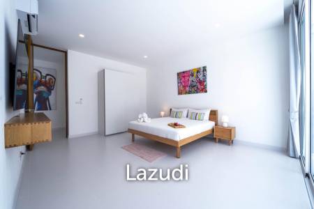 Luxurious 4-Bed Villa on 1,250 sqm Land in Palm Hills Golf Club, Hua Hin
