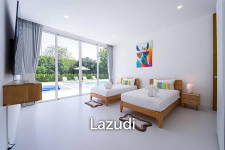 Luxurious 4-Bed Villa on 1,250 sqm Land in Palm Hills Golf Club, Hua Hin