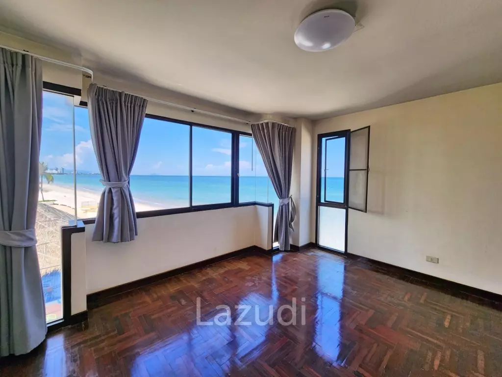 Exclusive Beachfront Townhouse For Sale in Takiab Hua Hin