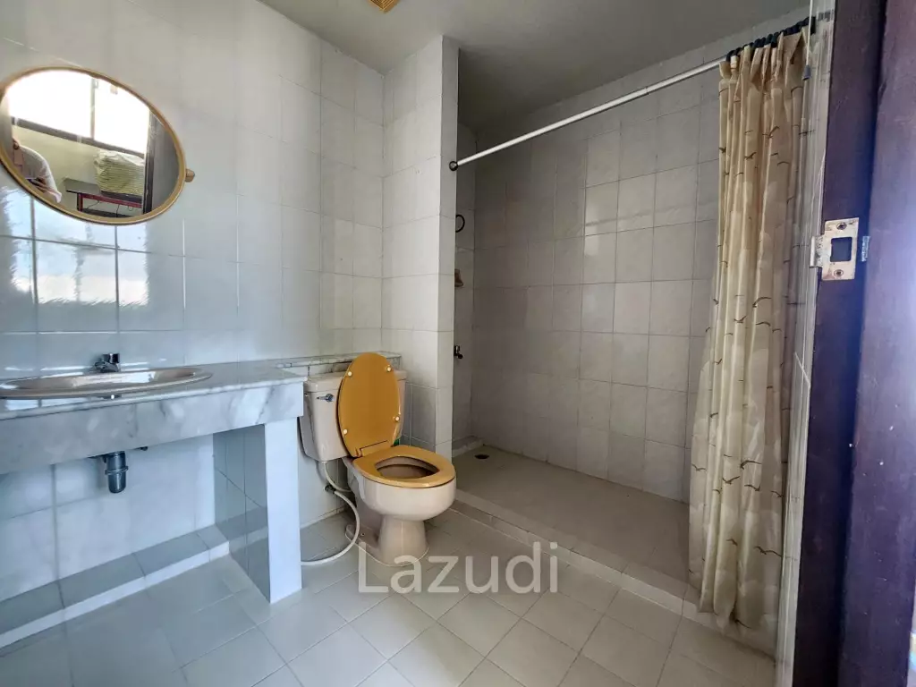 Exclusive Beachfront Townhouse For Sale in Takiab Hua Hin