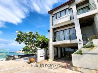 Exclusive Beachfront Townhouse For Sale in Takiab Hua Hin