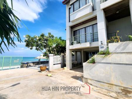 Exclusive Beachfront Townhouse For Sale in Takiab Hua Hin