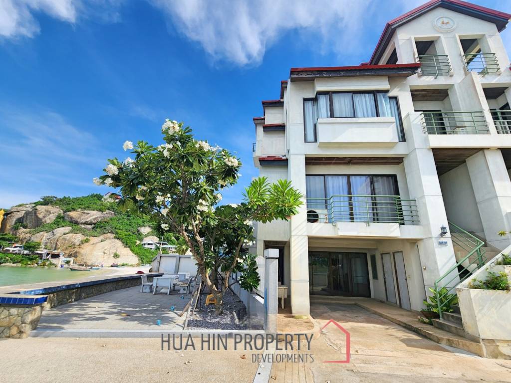 Exclusive Beachfront Townhouse For Sale in Takiab Hua Hin