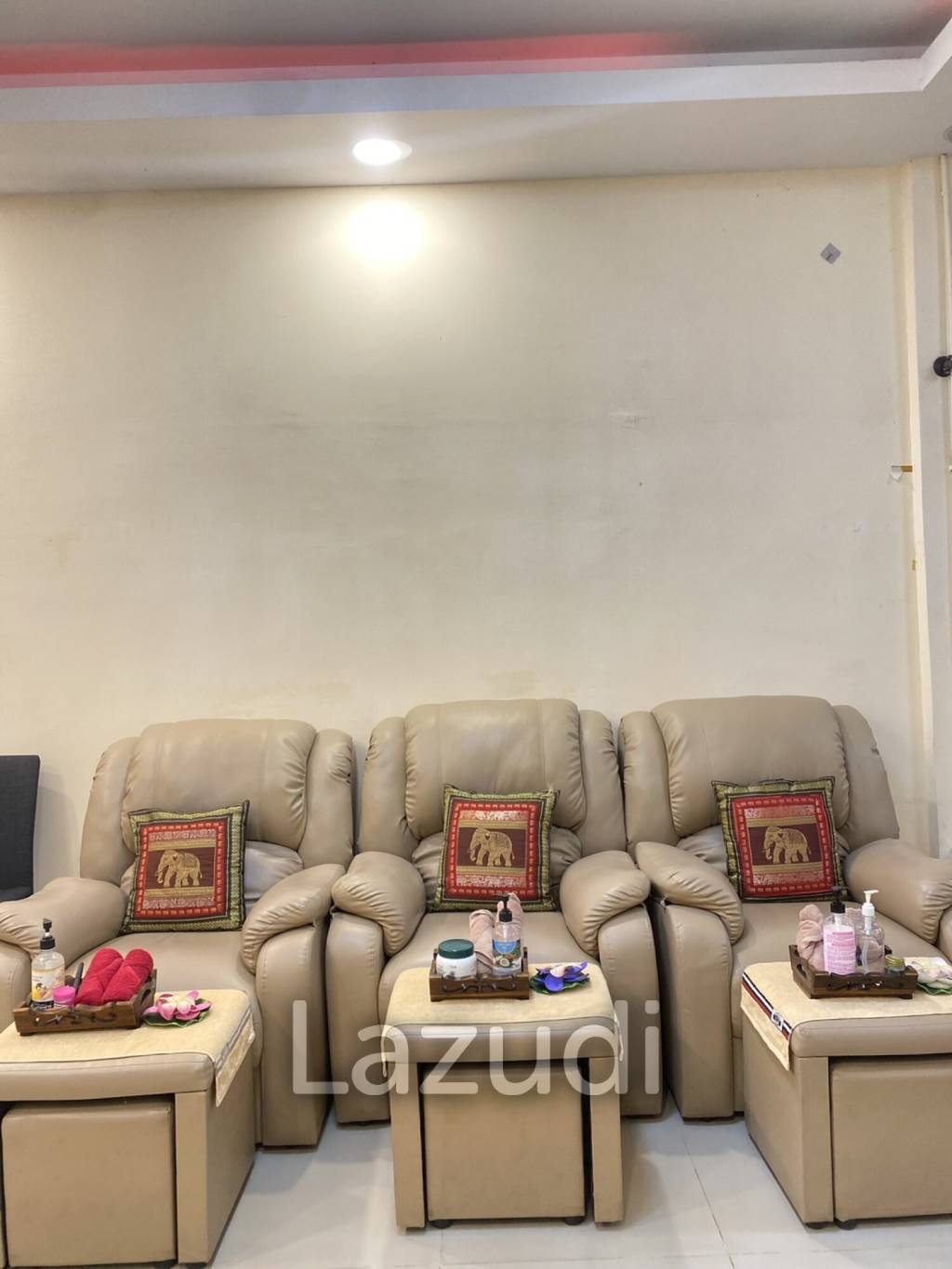 Massage Shop for Sale in Pattaya City Center