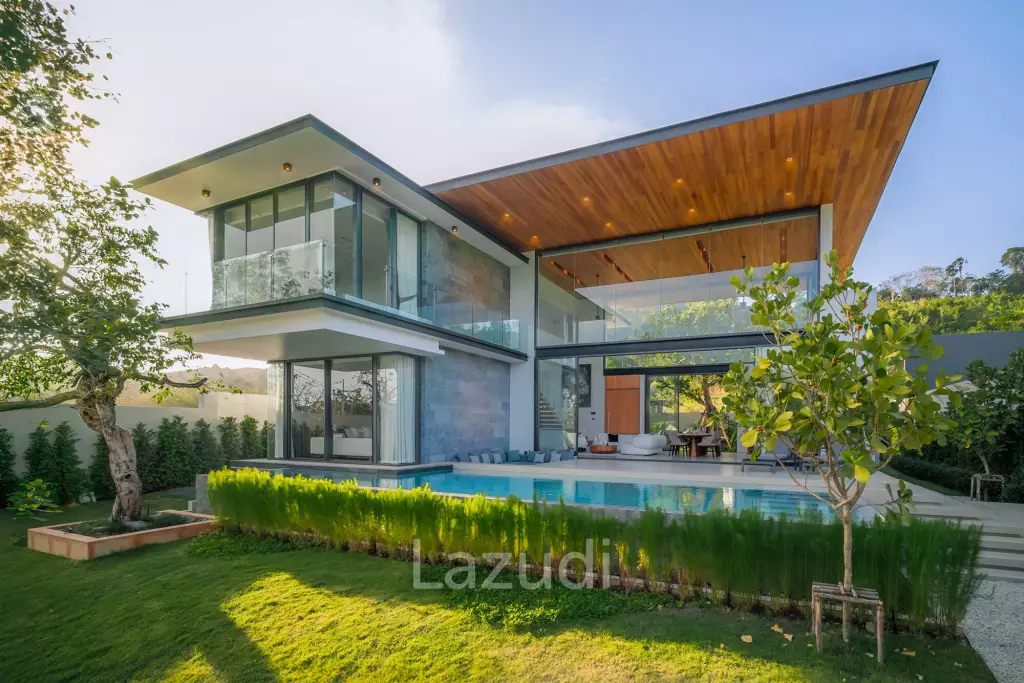 4 Bed 5 Bath 430.90 SQ.M Botanica Chalong Bay