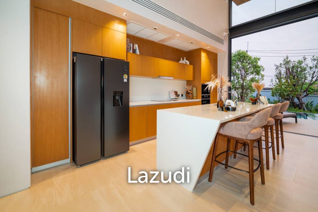 4 Bed 5 Bath 430.90 SQ.M Botanica Chalong Bay