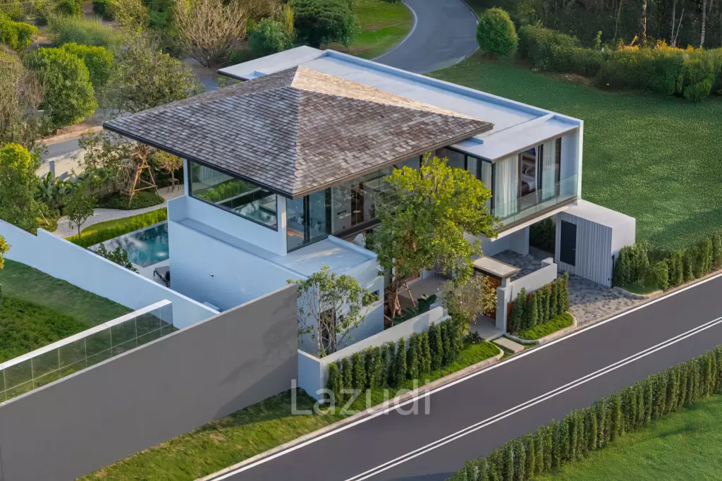 4 Bed 5 Bath 430.90 SQ.M Botanica Chalong Bay