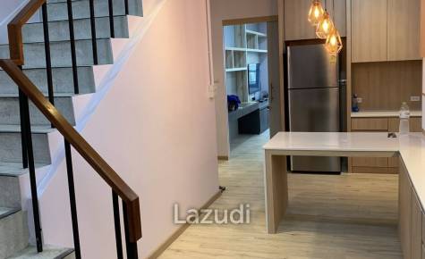 3 Bedroom 3 Bathroom 52 Sq.m Townhouse At Asoke