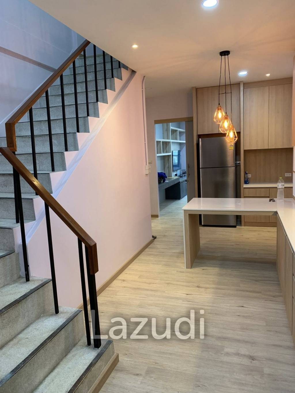 3 Bedroom 3 Bathroom 52 Sq.m Townhouse At Asoke
