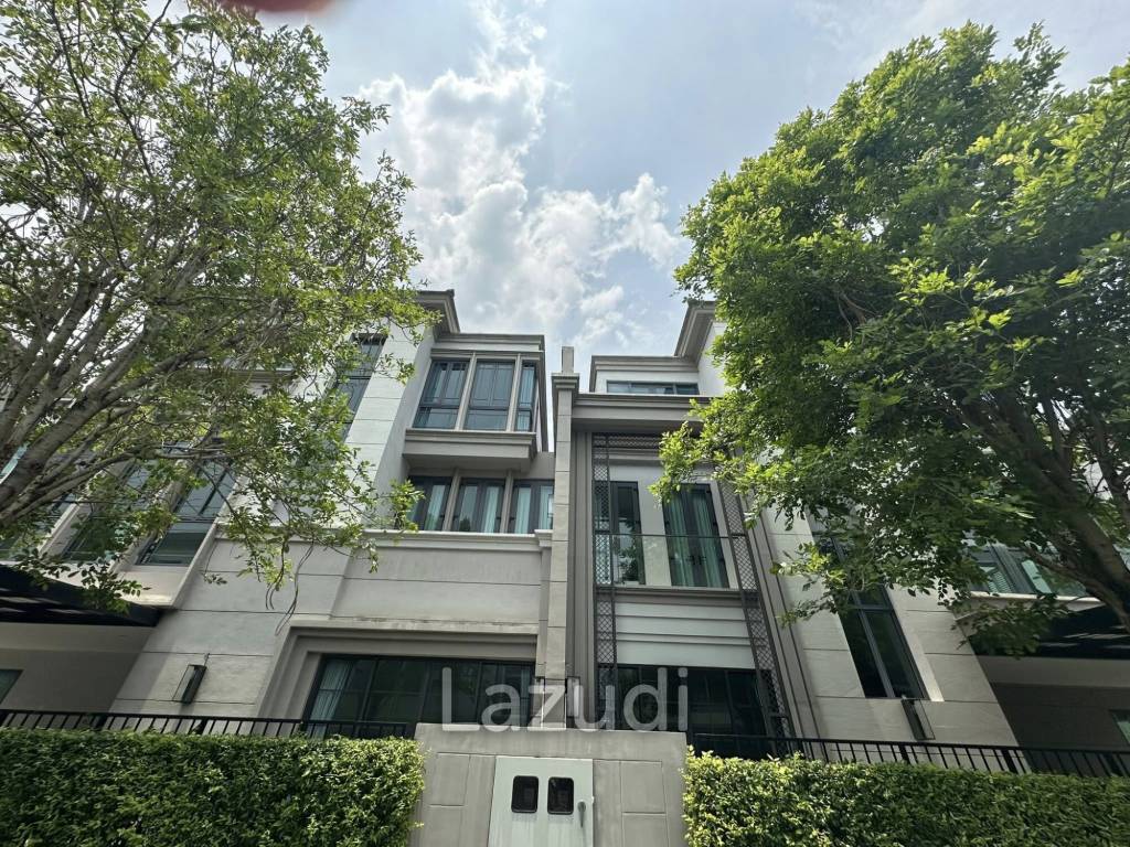 4 Bed 4 Bath 244 Sq.m The SONNE Srinakarindra-Bangna