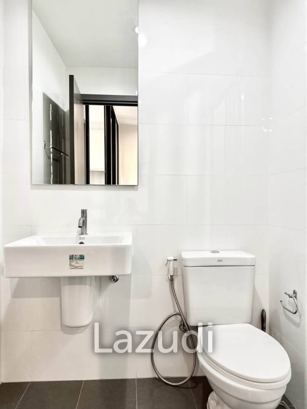 1 Bedroom 1 Bathroom 30 Sq.m The Base Park West