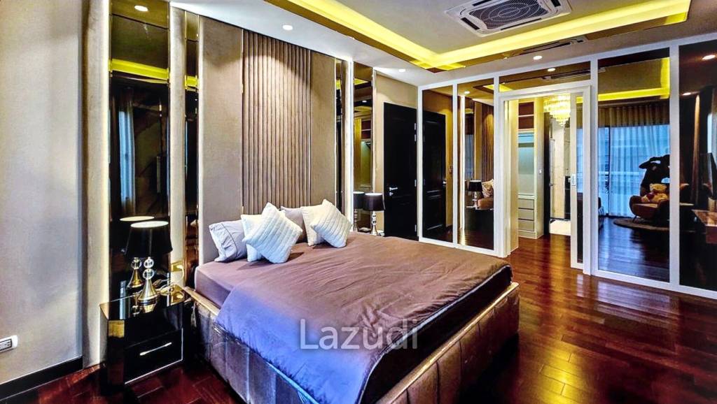 4 Bed 5 Bath 360 SQ.M Perfect Masterpiece Sukhumvit 77