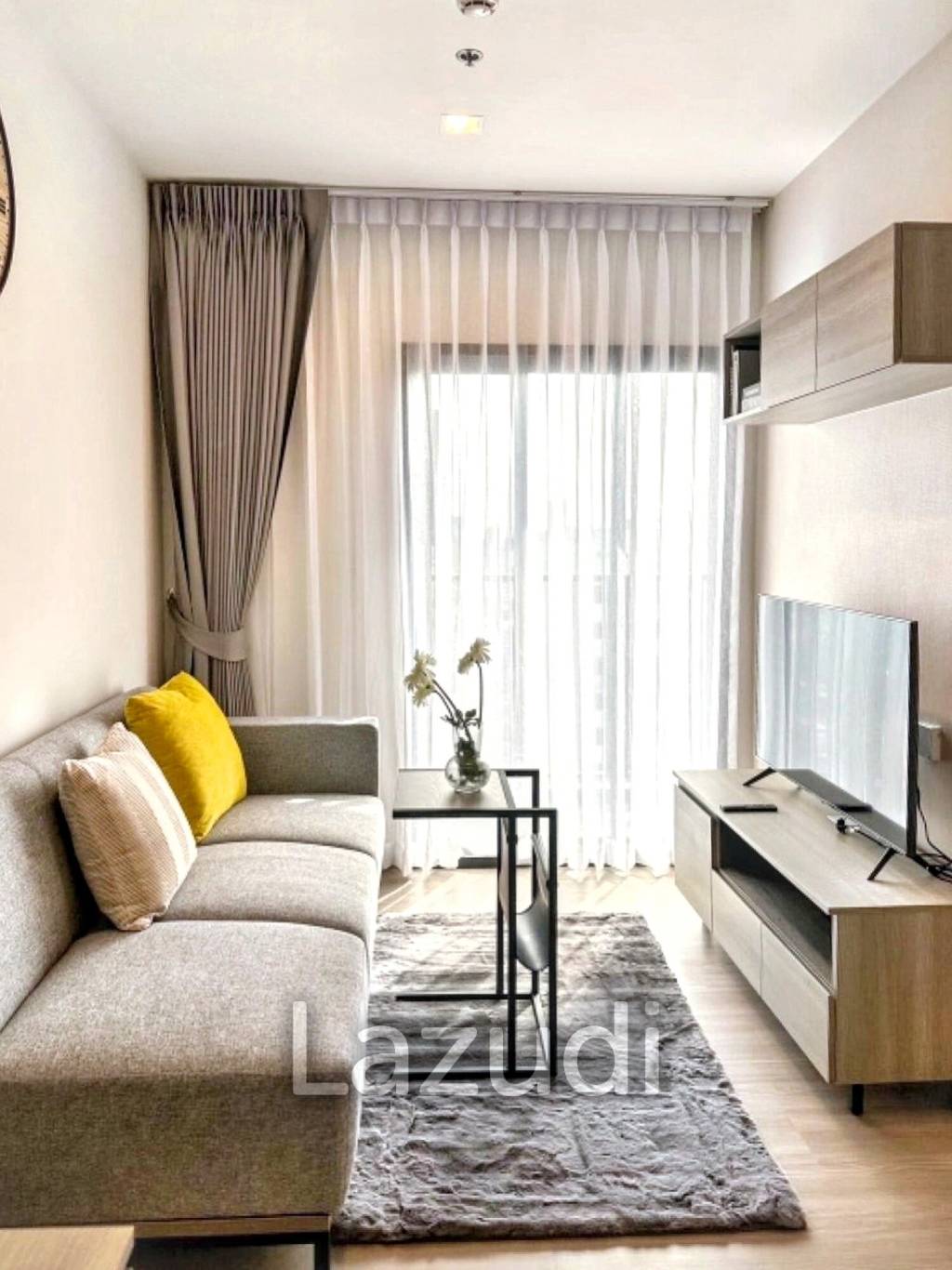 1 Bed 1 Bath 33 SQ.M THE BASE Phetchaburi-Thonglor
