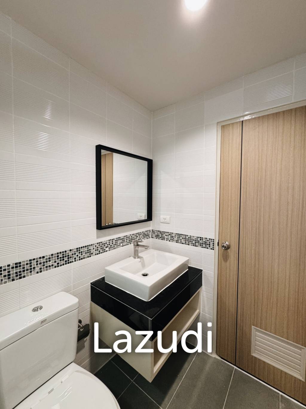 Renovated 1 Bedroom 32 SQ.M The View Condo For Sale