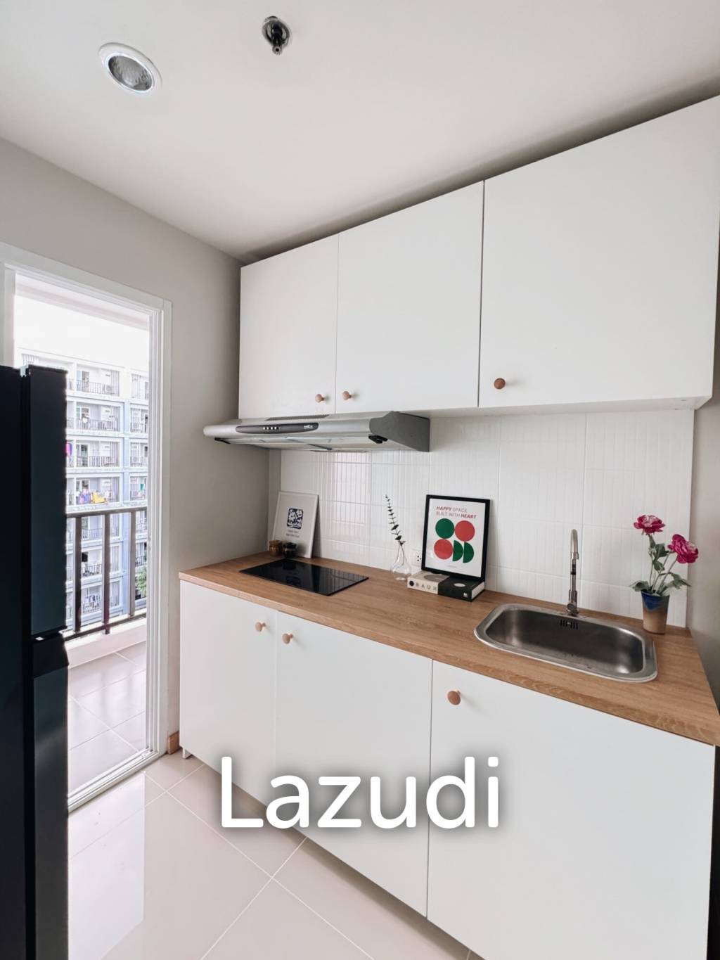 Renovated 1 Bedroom 32 SQ.M The View Condo For Sale