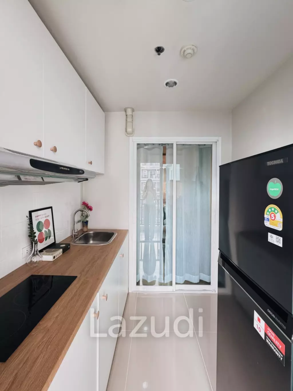 Renovated 1 Bedroom 32 SQ.M The View Condo For Sale