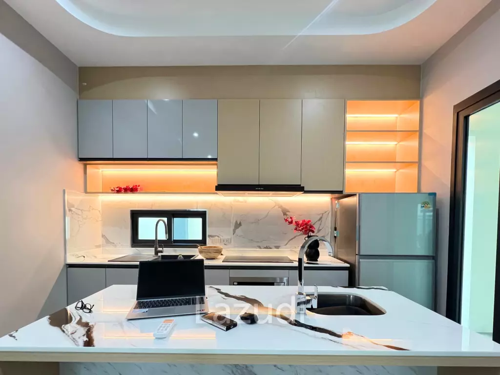 4 Beds 5 Baths 250 SQ.M. Modern Luxury Design