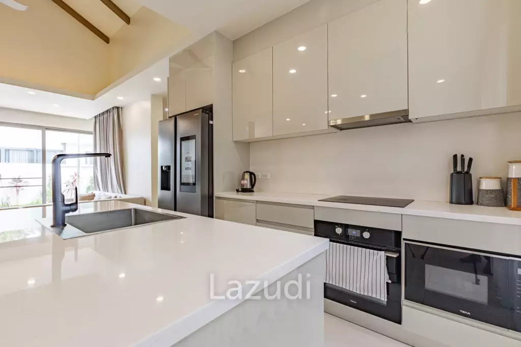 Luxury 3-Bed Standalone Villa in Bangjo