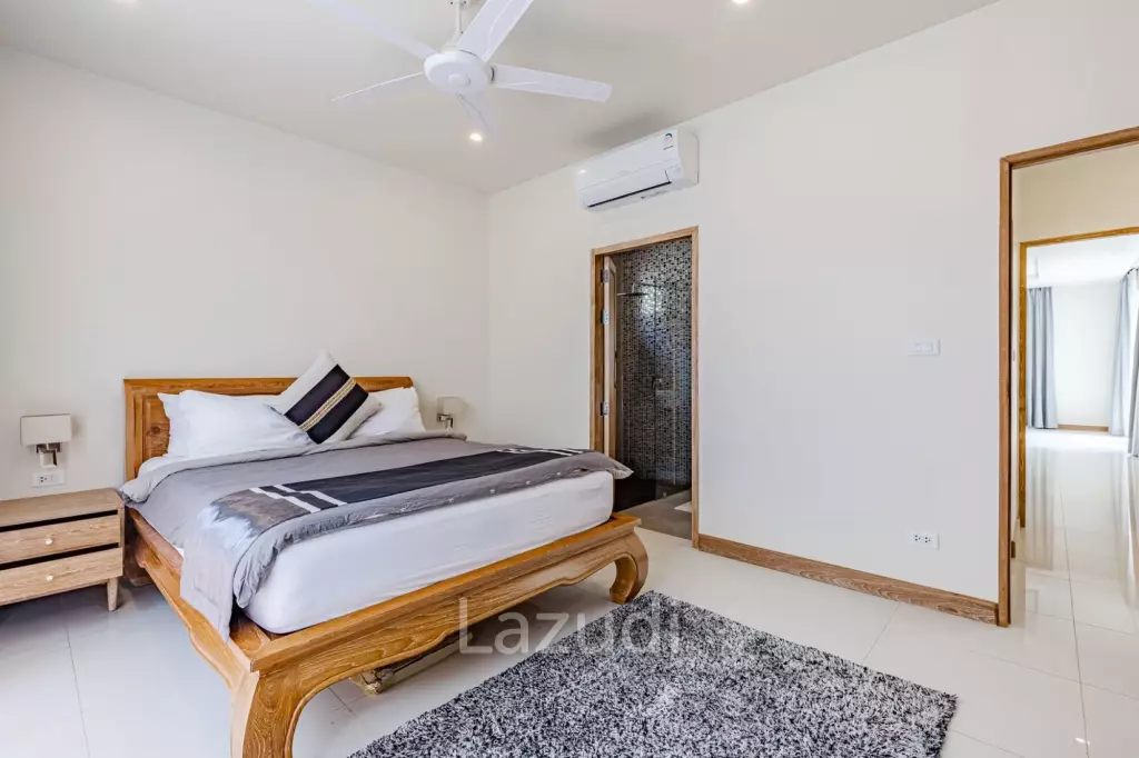 Luxury 3-Bed Standalone Villa in Bangjo