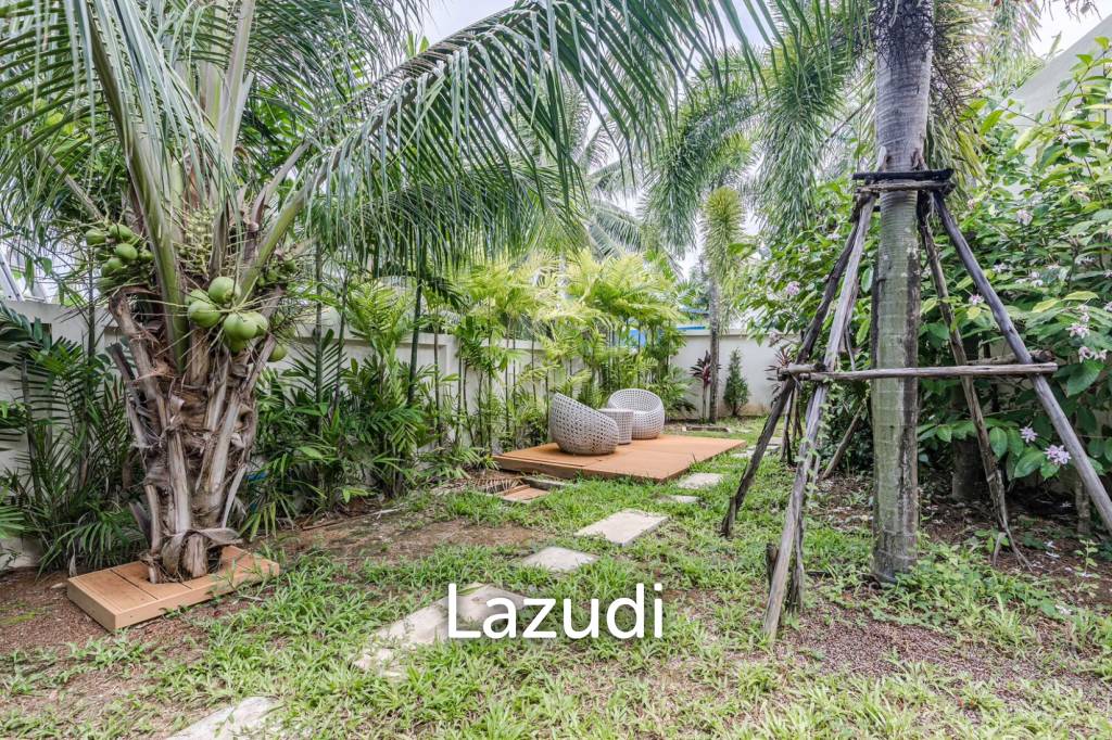Luxury 3-Bed Standalone Villa in Bangjo
