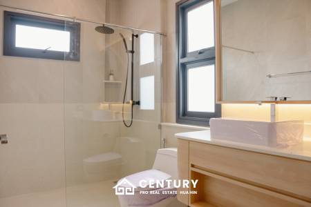 572 Kvm 3 Seng 2 Bad Villa for Salg