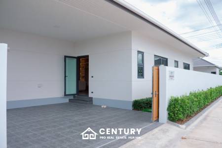 572 Kvm 3 Seng 2 Bad Villa for Salg