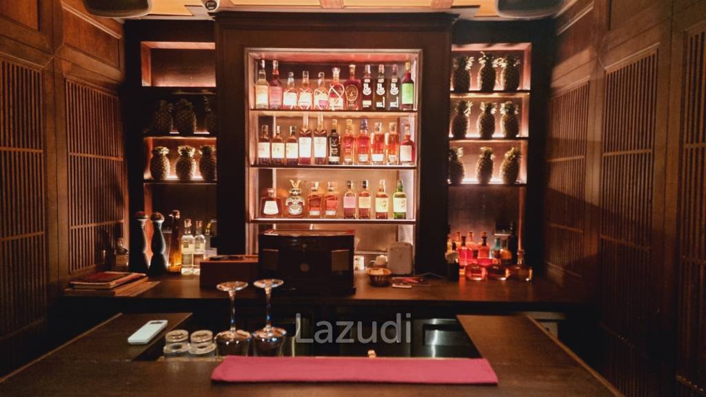 Elegant Thong Lo/Petchburi Corner Gem — 416sqm Restaurant Space with Outdoor Space and Ample Parking