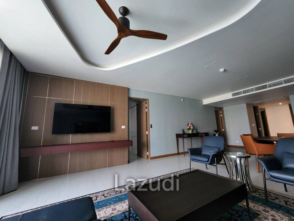 Veranda Residence: Stunning Beach front  3 beds 3 bath condo