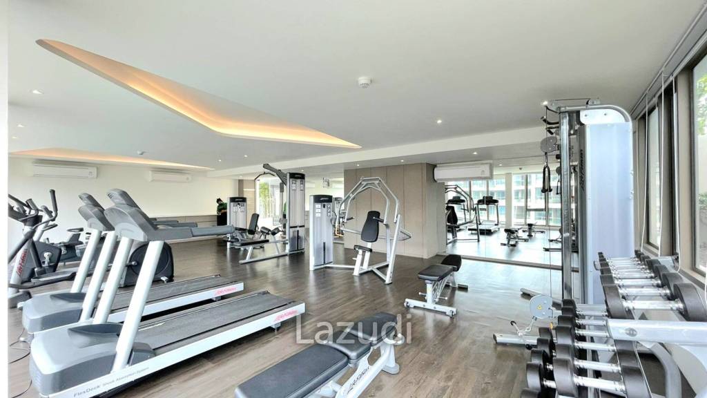 Veranda Residence: Stunning Beach front  3 beds 3 bath condo