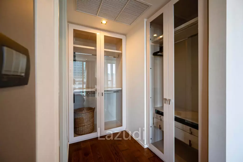 1 Bed 1 Bath 61.6 Sq.m The Bangkok Sathorn