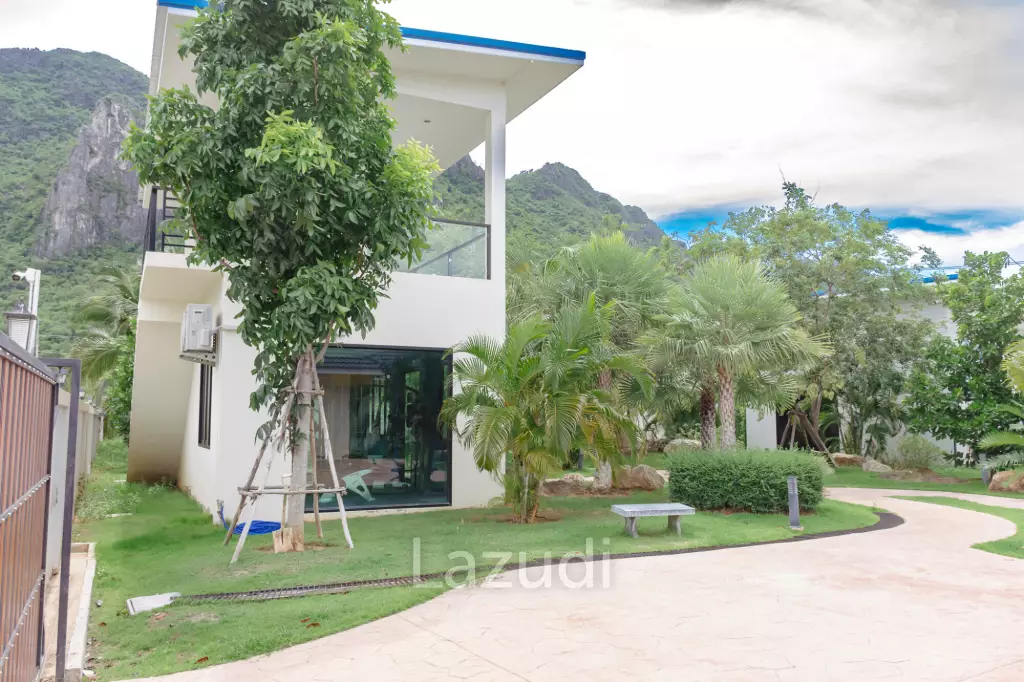 Great Value Pool villa in  1.5 Rai land near Samroiyot Beach