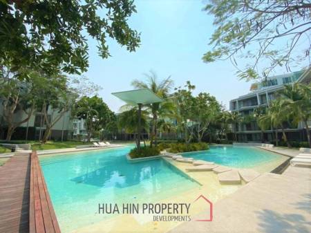 Baan San Kraam: Modern 1 Bedroom Condo with Pool View For Sale