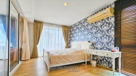 Baan San Kraam: Modern 1 Bedroom Condo with Pool View For Sale