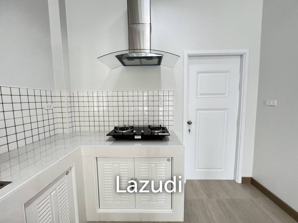 2 Beds Corner House For Sale in Sinanee 2 Tha Sai