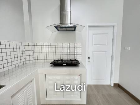 2 Beds Corner House For Sale in Sinanee 2 Tha Sai
