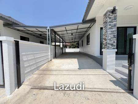 2 Beds Corner House For Sale in Sinanee 2 Tha Sai