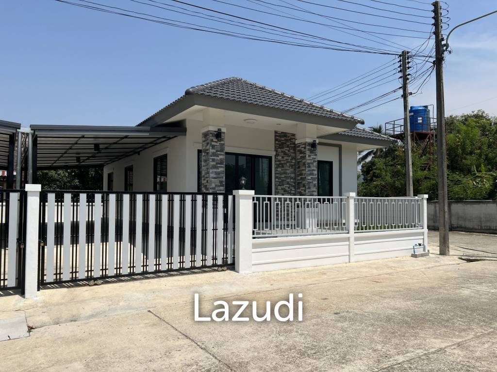 ขายบ้านหลังมุม 2 ห้องนอน ชั้นเดียวในโครงการสินานี 2 ท่าสาย