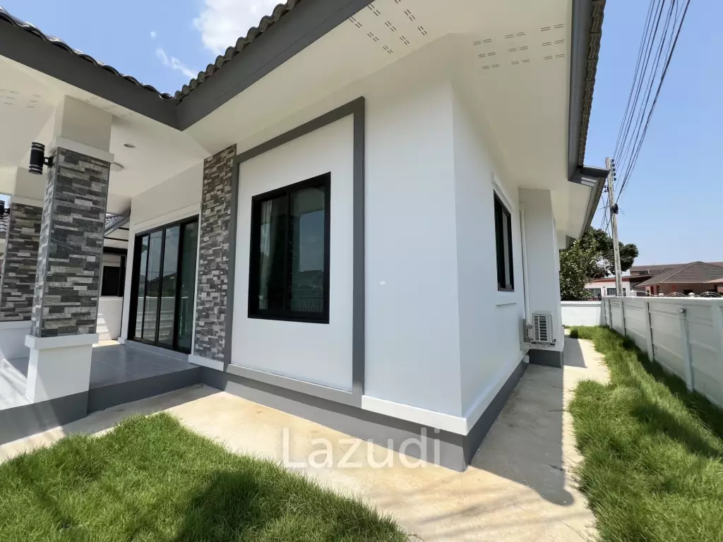ขายบ้านหลังมุม 2 ห้องนอน ชั้นเดียวในโครงการสินานี 2 ท่าสาย