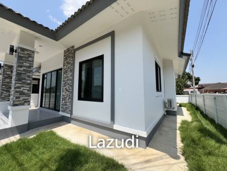 2 Beds Corner House For Sale in Sinanee 2 Tha Sai