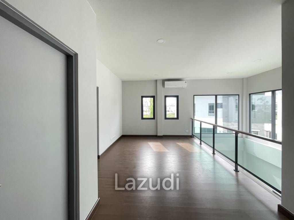 The City Bangna 4 bedrooms 5 Bathrooms 90 sq.w.