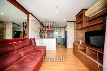 2 Bedroom 1 Bathroom 56.5 Sq.m The Base Sukhumvit 77