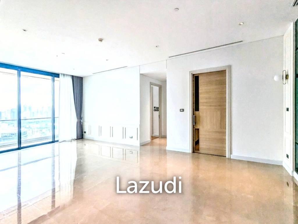 3 Bed 3 Bath 148 SQ.M Sindhorn Residence