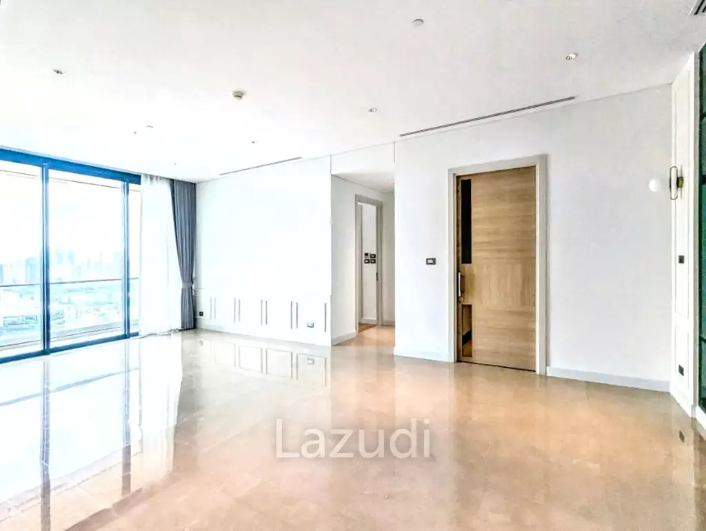 3 Bed 3 Bath 148 SQ.M Sindhorn Residence