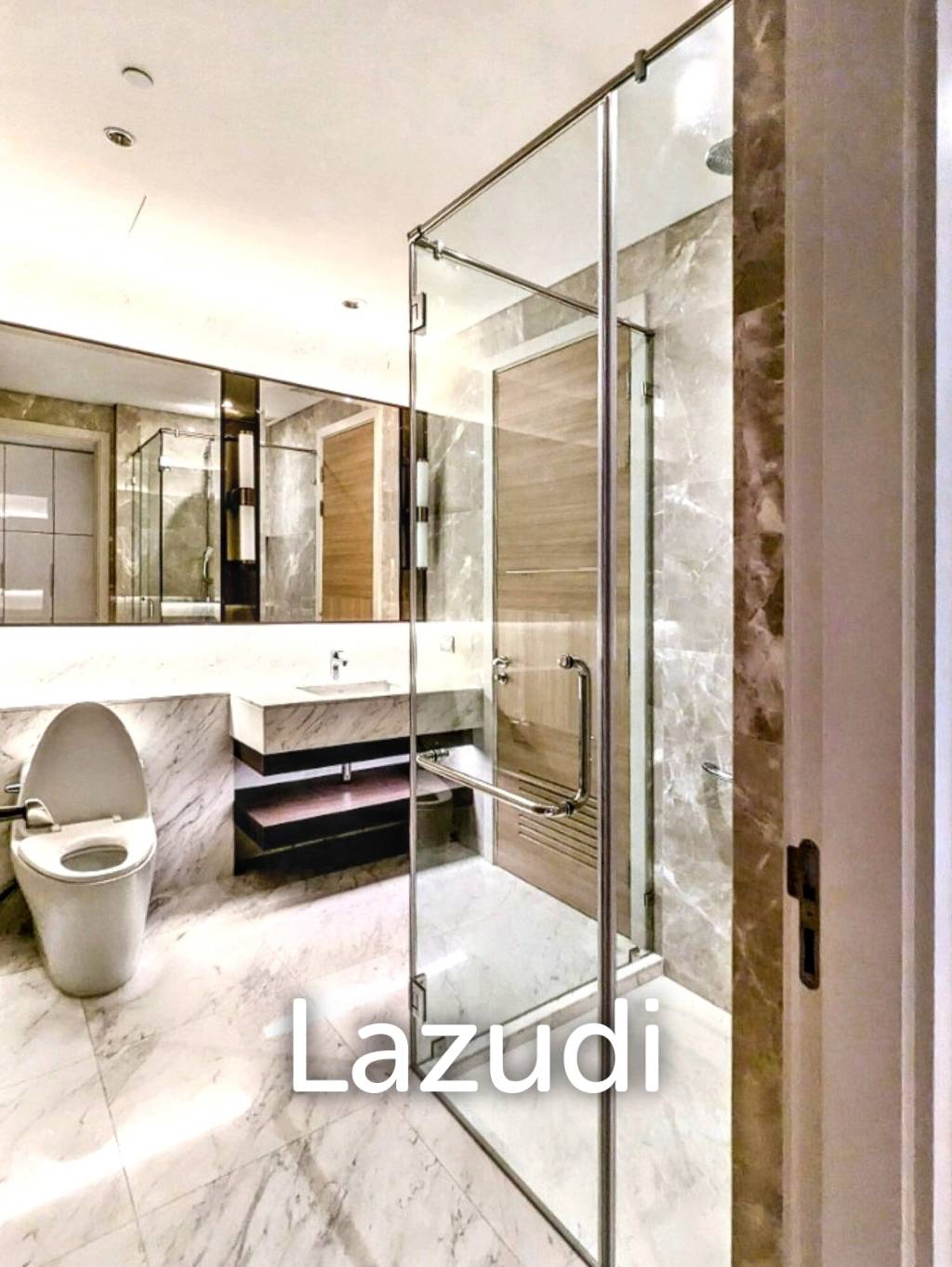 3 Bed 3 Bath 148 SQ.M Sindhorn Residence