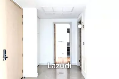 3 Bed 3 Bath 148 SQ.M Sindhorn Residence